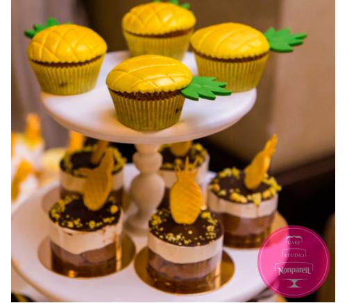 Капкейки Праздничные Золотой ананас 1