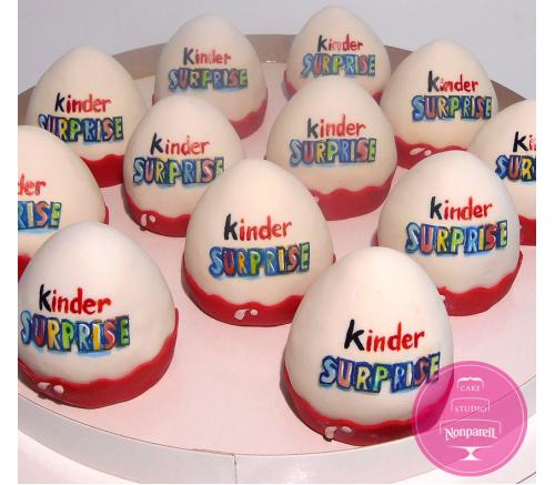 Пирожные Заказные Киндер сюрприз