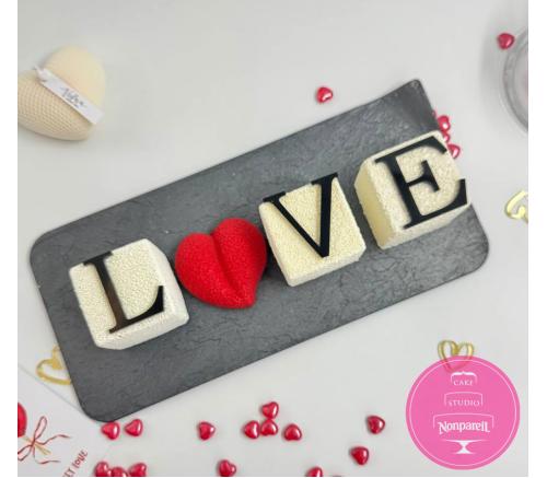 Пирожные Заказные Кубики Love