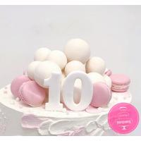 Торт Детский Белый с макаронс