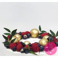 Торт Святковий Ягідний з золотом