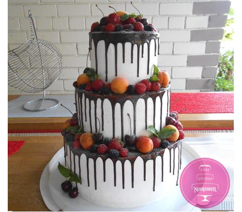 Торт Свадебный Кремовый с ягодами