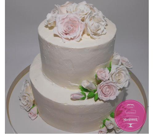 Торт Свадебный Нежный кремовый с цветами