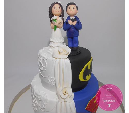 Торт Свадебный Бетмен и Супермен