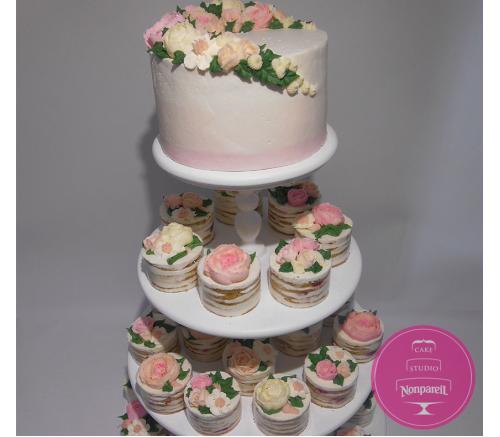 Торт Свадебный Пирожные с малазийскими цветами