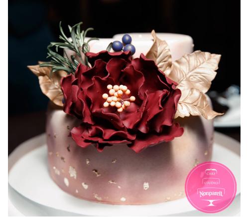 Торт Свадебный Бордовый цветок