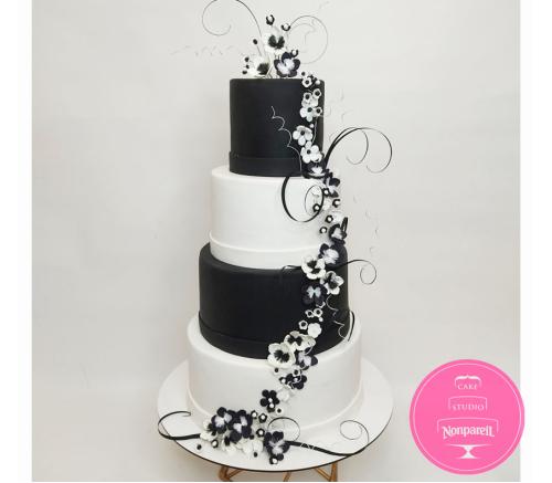 Торт Свадебный В черно-белых тонах 1